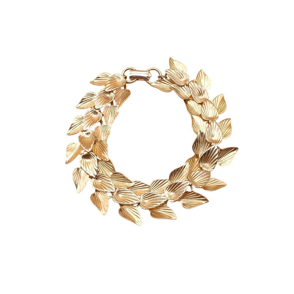 Vintage STAR Signed Overlapping Leaves Bracelet in Dimensional Gold Tone